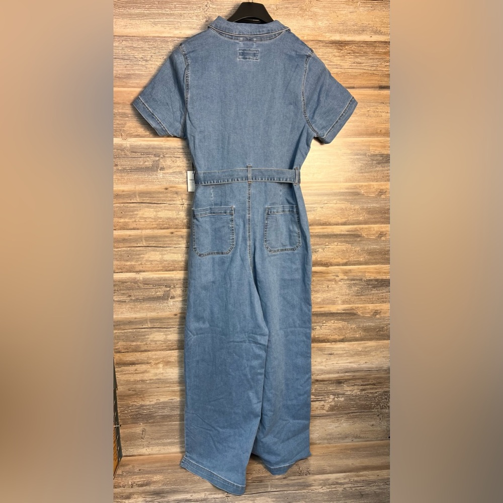 Forever 21 Premium 1 Piece Denim Jumpsuit NWT - Picture 3 of 3